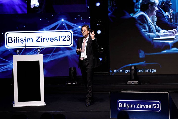 Bilişim Zirvesi’23 Geleceğin Dijital Dünyasının Fotoğrafını Çekti