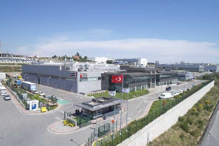 fabrika-125427356-3 Çevreci Tarım Teknolojileri ile İhracatta Hedef Yükselten Anadolu Motor, Agritechnica’ya Katılıyor