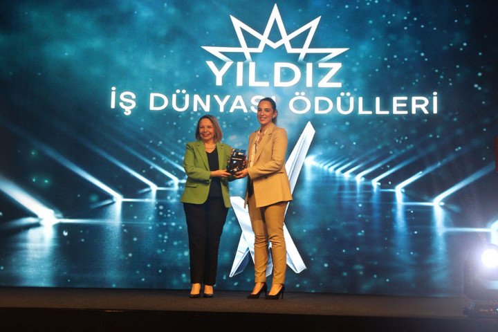 Pfizer-Yildiz-Is-Dunyasi-02-2 Yılın En İyi Sağlık Firması Ödülü Sahibini Buldu