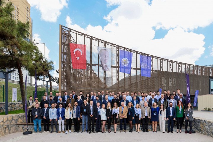 Siemens-Turkiye-gelecegin-binalari-2 Siemens Türkiye geleceğin binaları