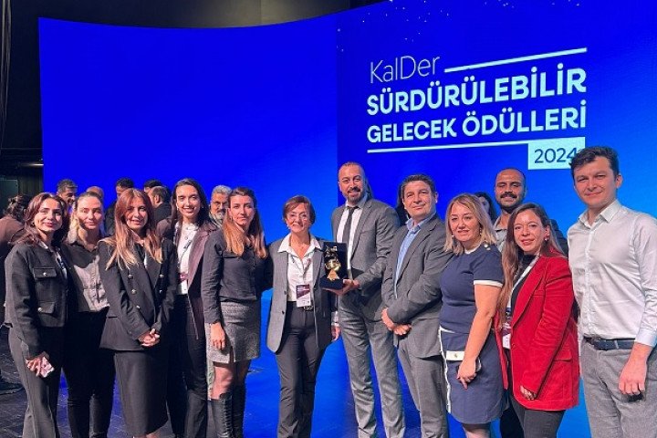 Cam Sektöründe Sürdürülebilirlik Ödülü Yorglass’ın
