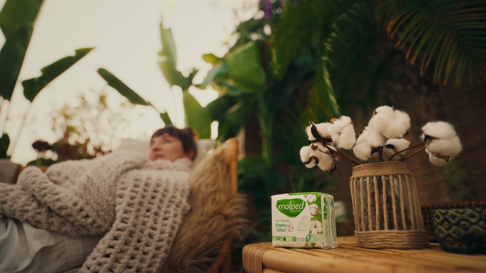 molped_bu_kiz_pure_soft_01._jpeg Molped'in yeni reklamı
