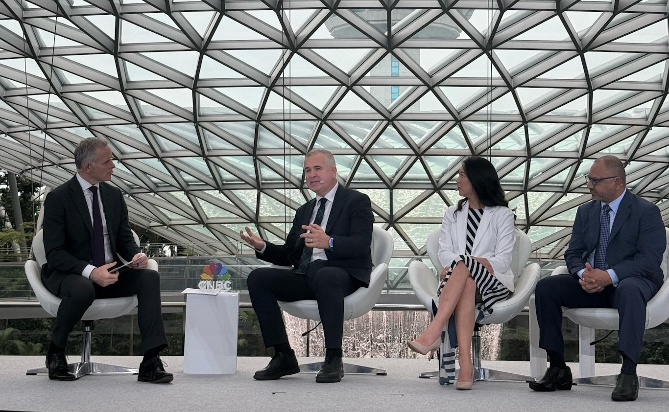 1741936942_Cenk_Alper_CNBCSummit_edited Sabancı CEO'su Cenk Alper, Singapur'den CNN tarafından düzenlenen “Geleceği Şekillendiren Nesnelerin İnterneti: Küresel Enerji Dönüşümünü Hızlandırıyor” paneline konuk oldu.