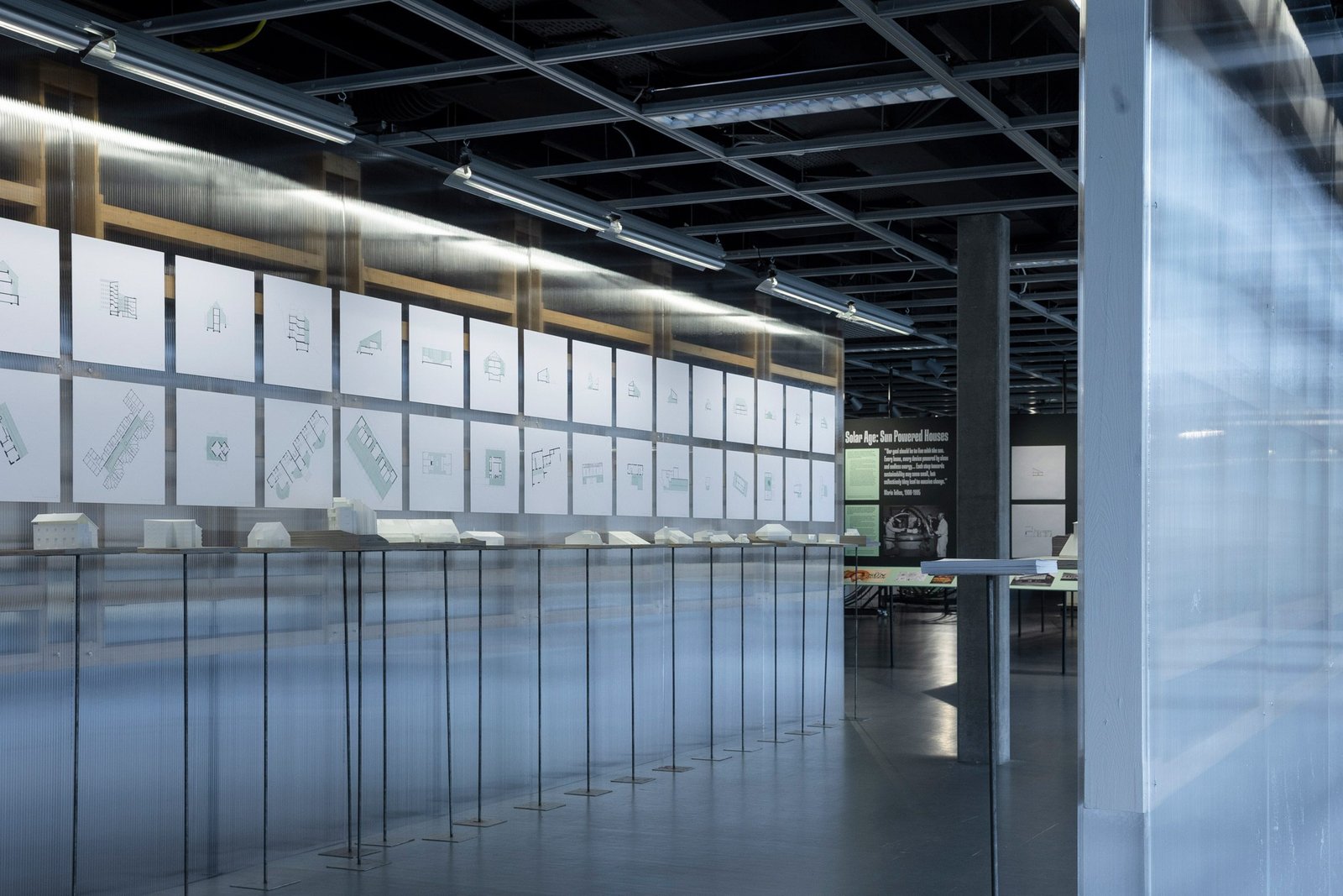 archizoom-solar-architecture-exhibition_dezeen_2364_col_10 Sun Shines on Architecture sergisi