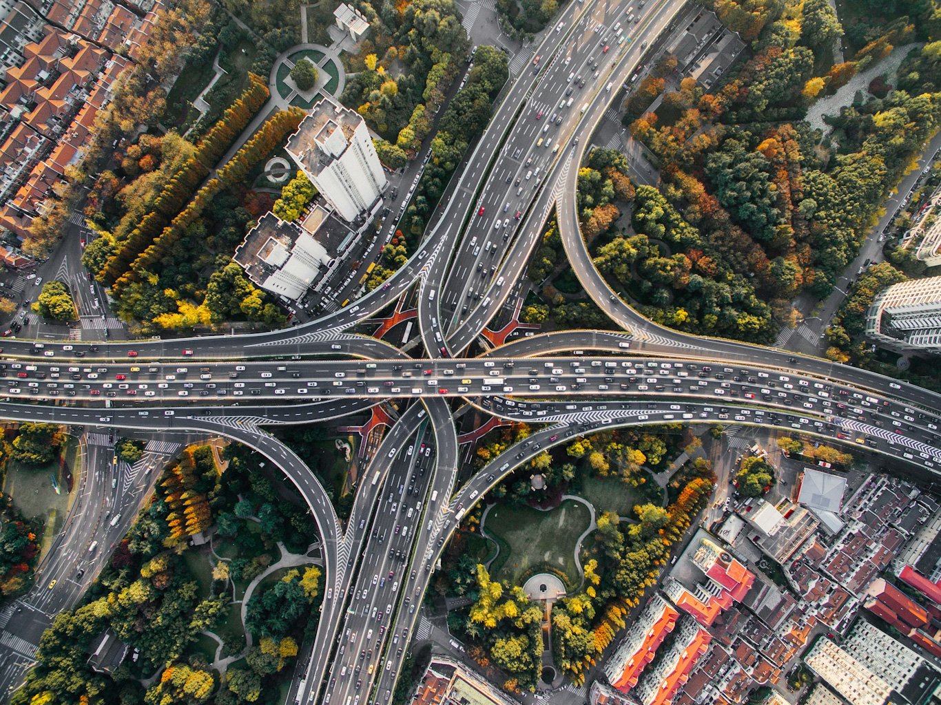 denys-nevozhai-7nrsVjvALnA-unsplash_edited çin takas politikası