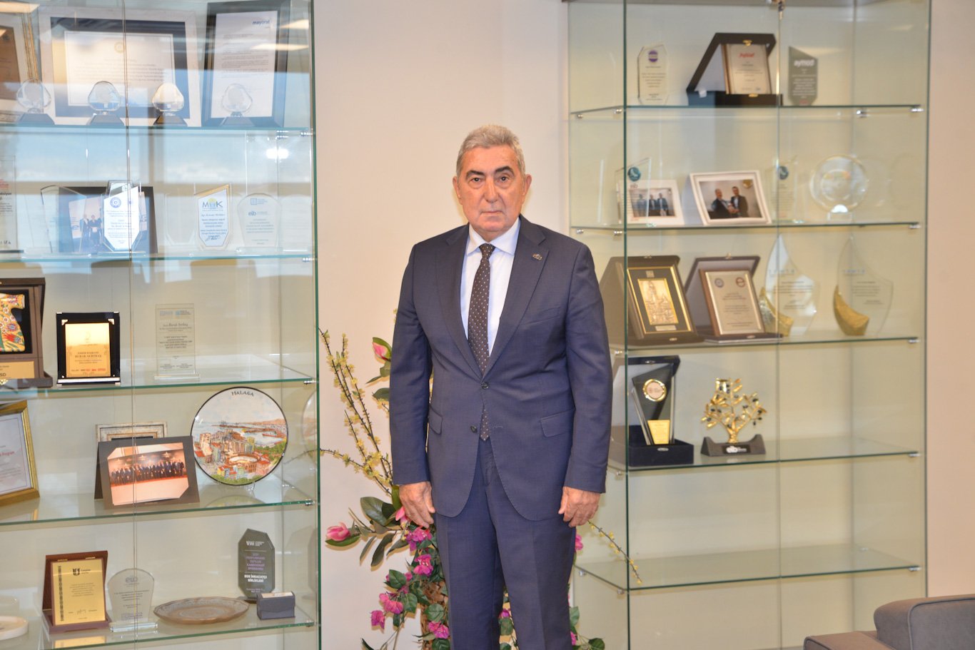 1744614294_YALCIN_ERTAN6_edited Ege Demir ve Demirdışı Metaller İhracatçıları Birliği Yönetim Kurulu Başkanı Yalçın Ertan