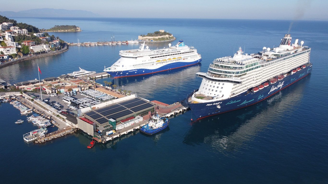 1745127099_Ege_Port_Ku__adas___edited Ege Port Kuşadası