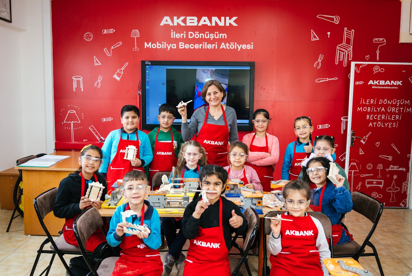 1745219454_Akbank_D__n______mde_Gelecek_Var_11_edited Akbank, Dönüşümde Gelecek Var Kampanyası