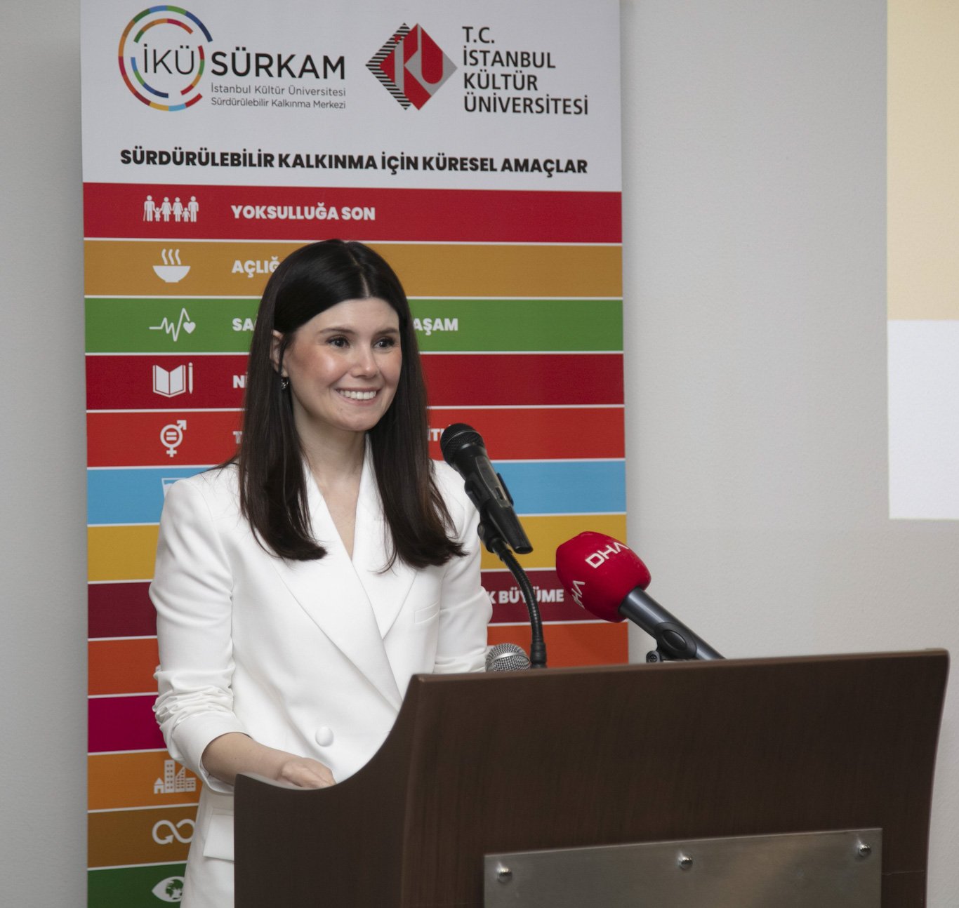 Dr_edited Reges Elektrik Finans Direktörü Dr. Cansu Ünal Öngören