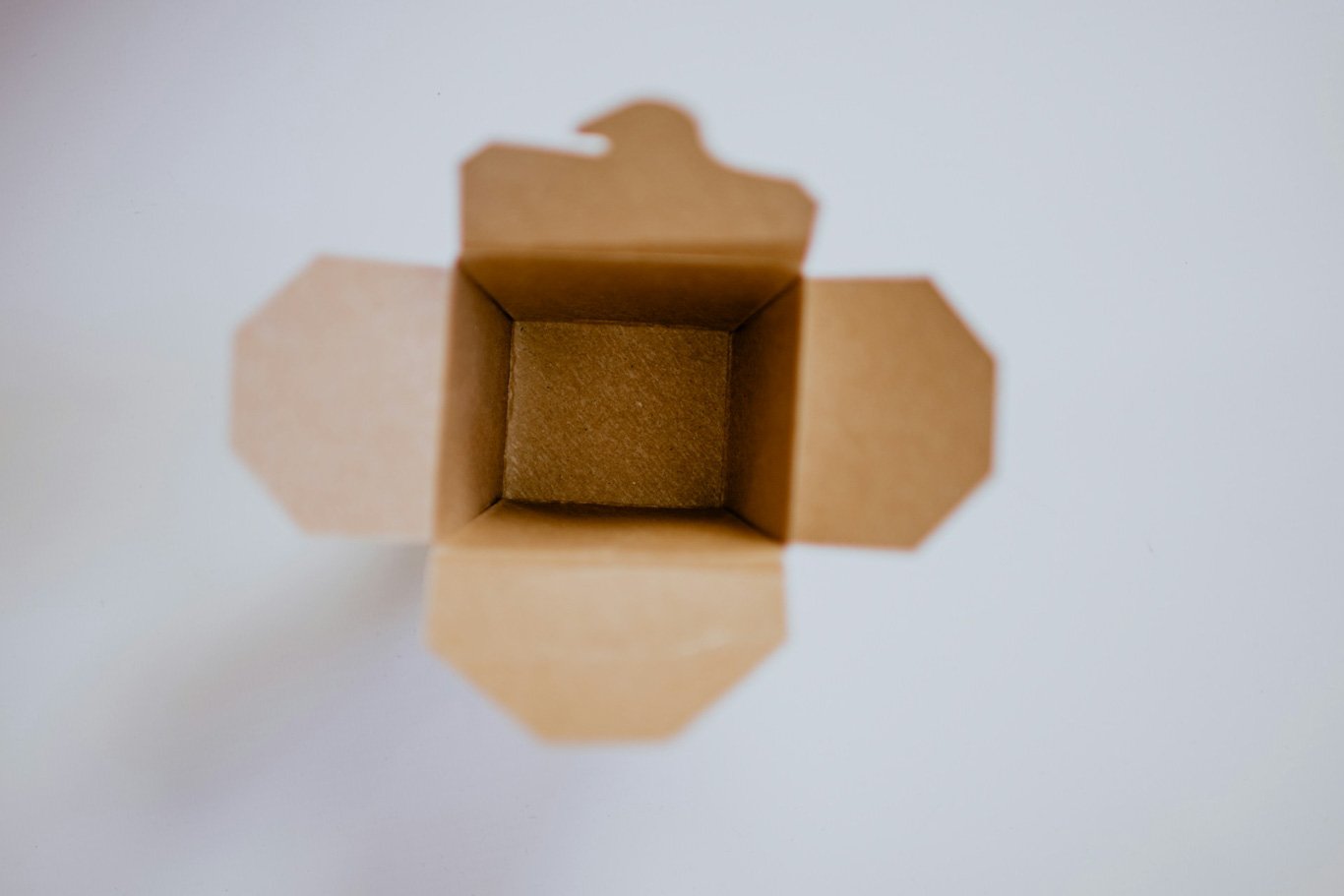 kelly-sikkema-_JBGjZFFYRk-unsplash (1)_edited Amazon'dan Avrupa'ya özel yeni paketleme sistemi - karton