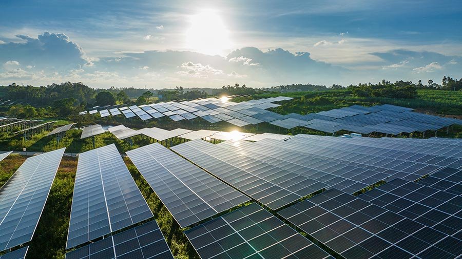 Çin, Güneş ve Rüzgâr Enerjisinde Yeni Rekorlar Kırdı