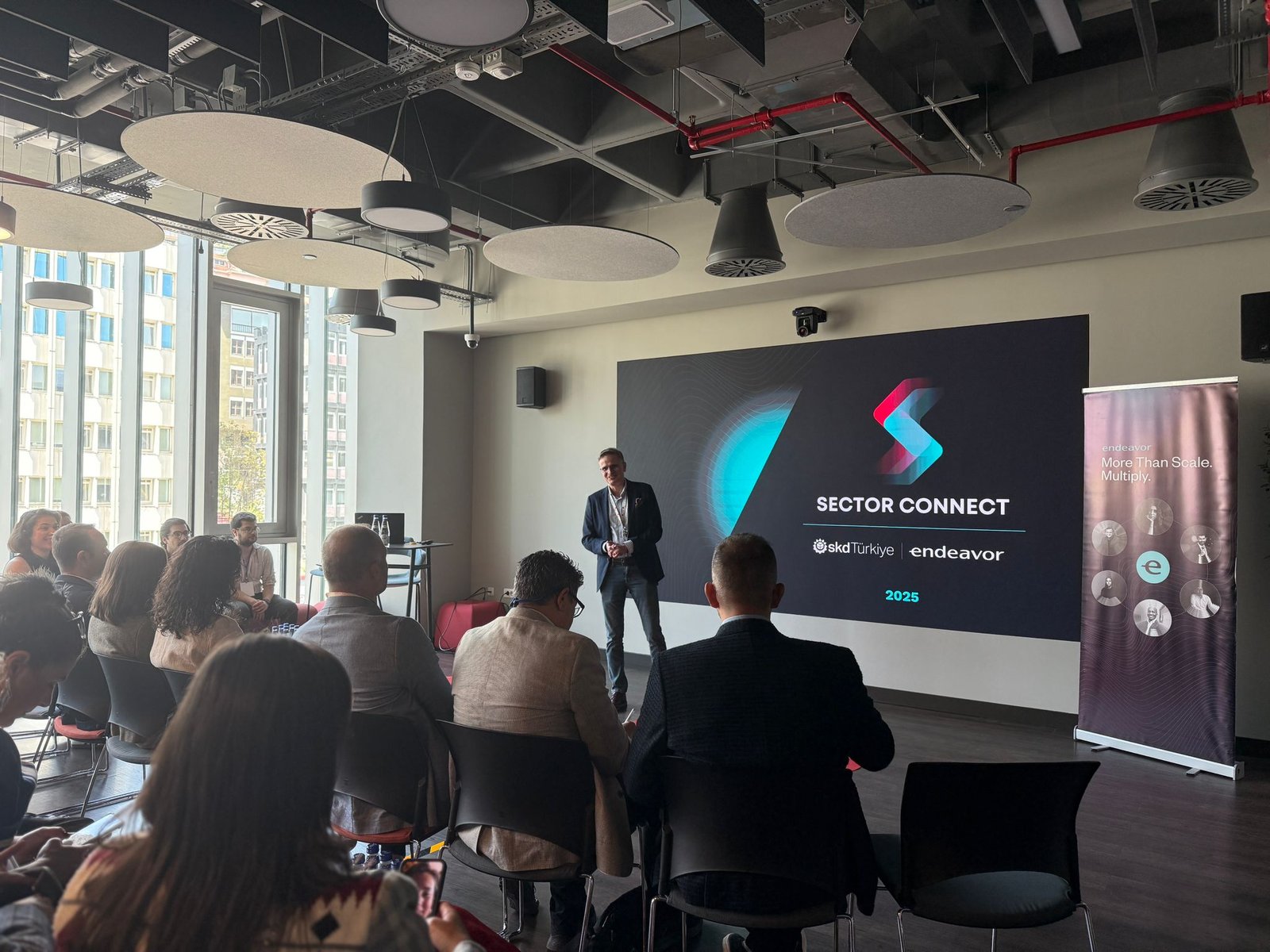 Sector Connect; Sürdürülebilirlik ve İnovasyon Arasındaki Köprü