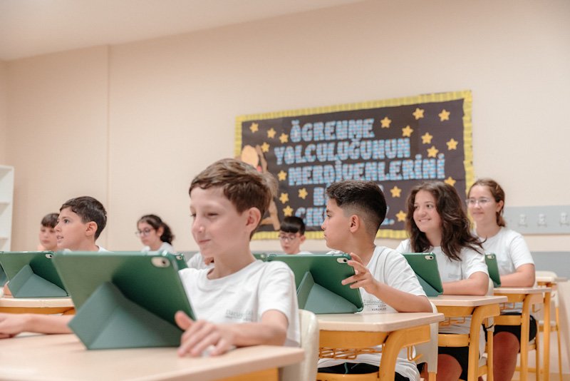 Darüşşafaka’dan Bayram Çağrısı