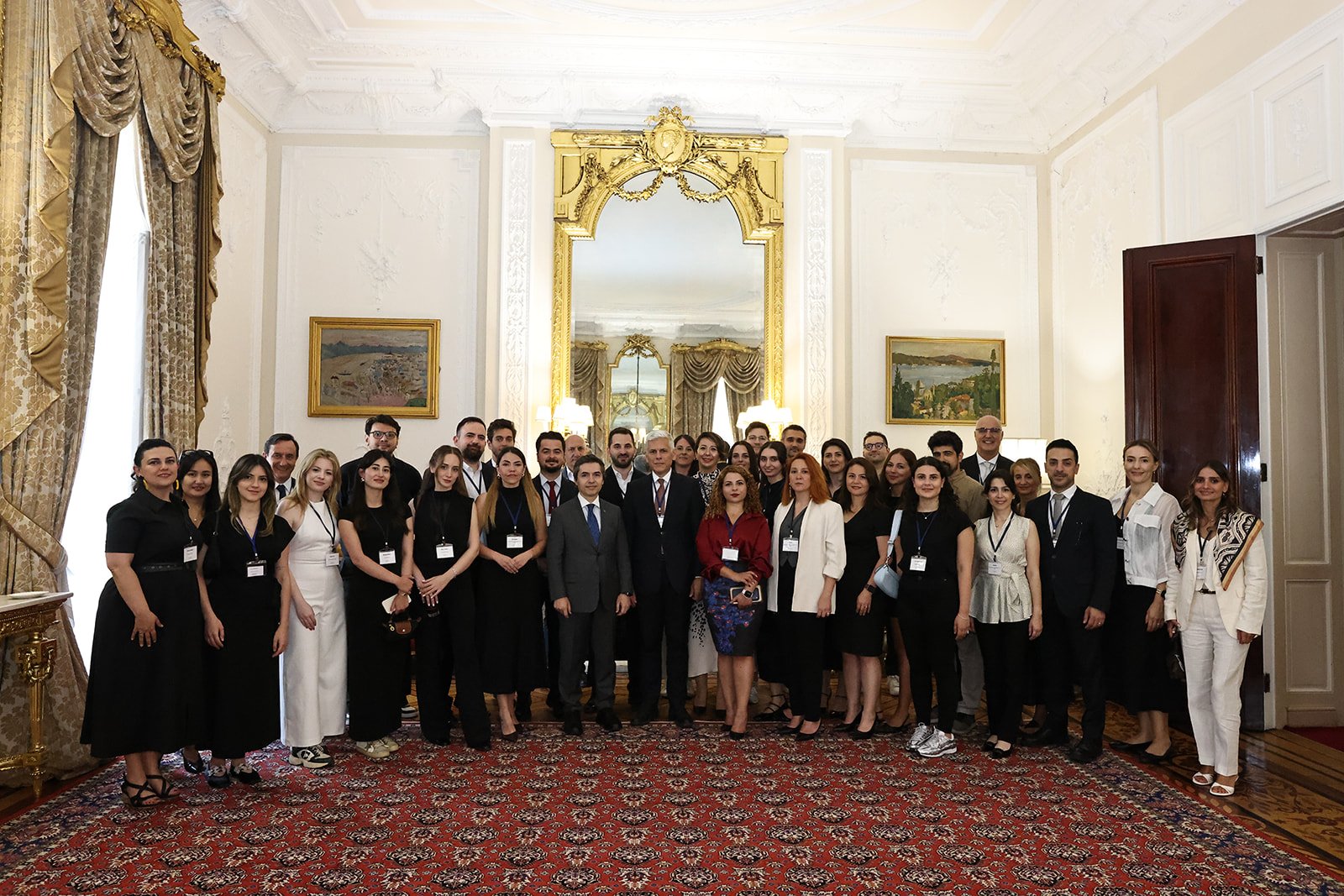 Londra’da Akademi ile İş Dünyası Arasında Bilgi Köprüsü