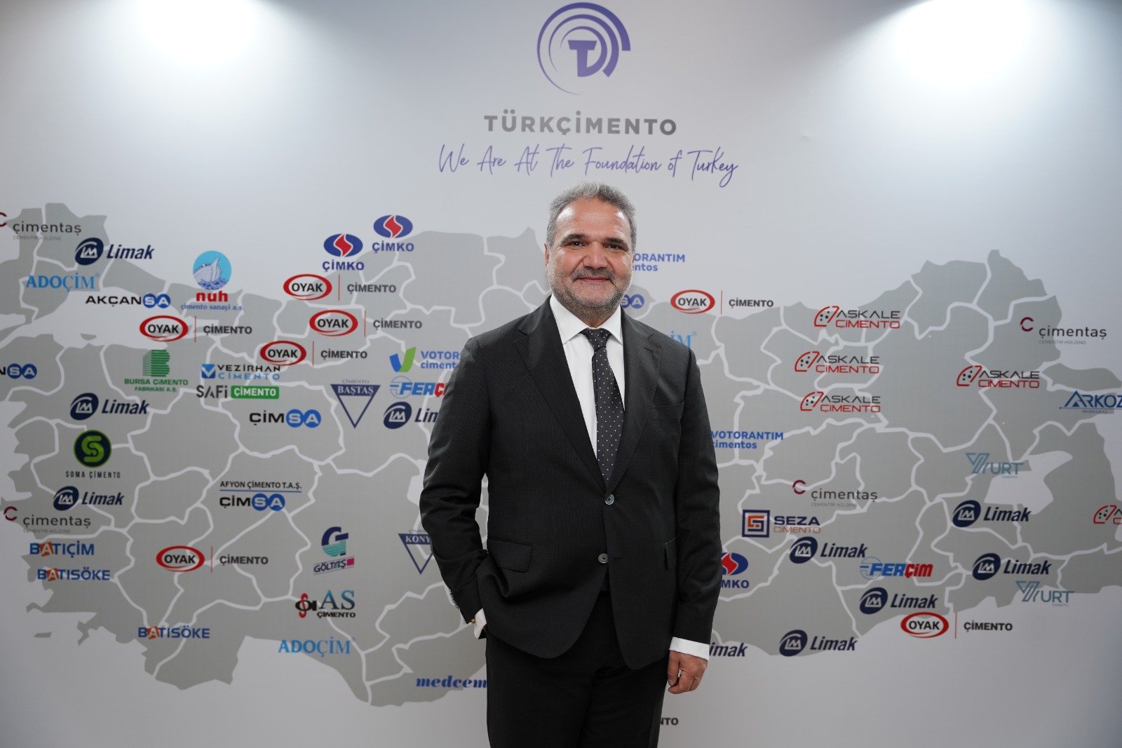 TÜRKÇİMENTO CEO’su Volkan Bozay