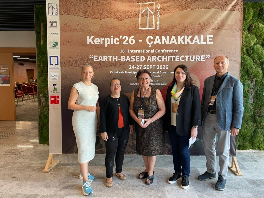 01_Kerpic26_Duzenleme_Kurulu Kerpiç’26 Çanakkale’de Buluştu