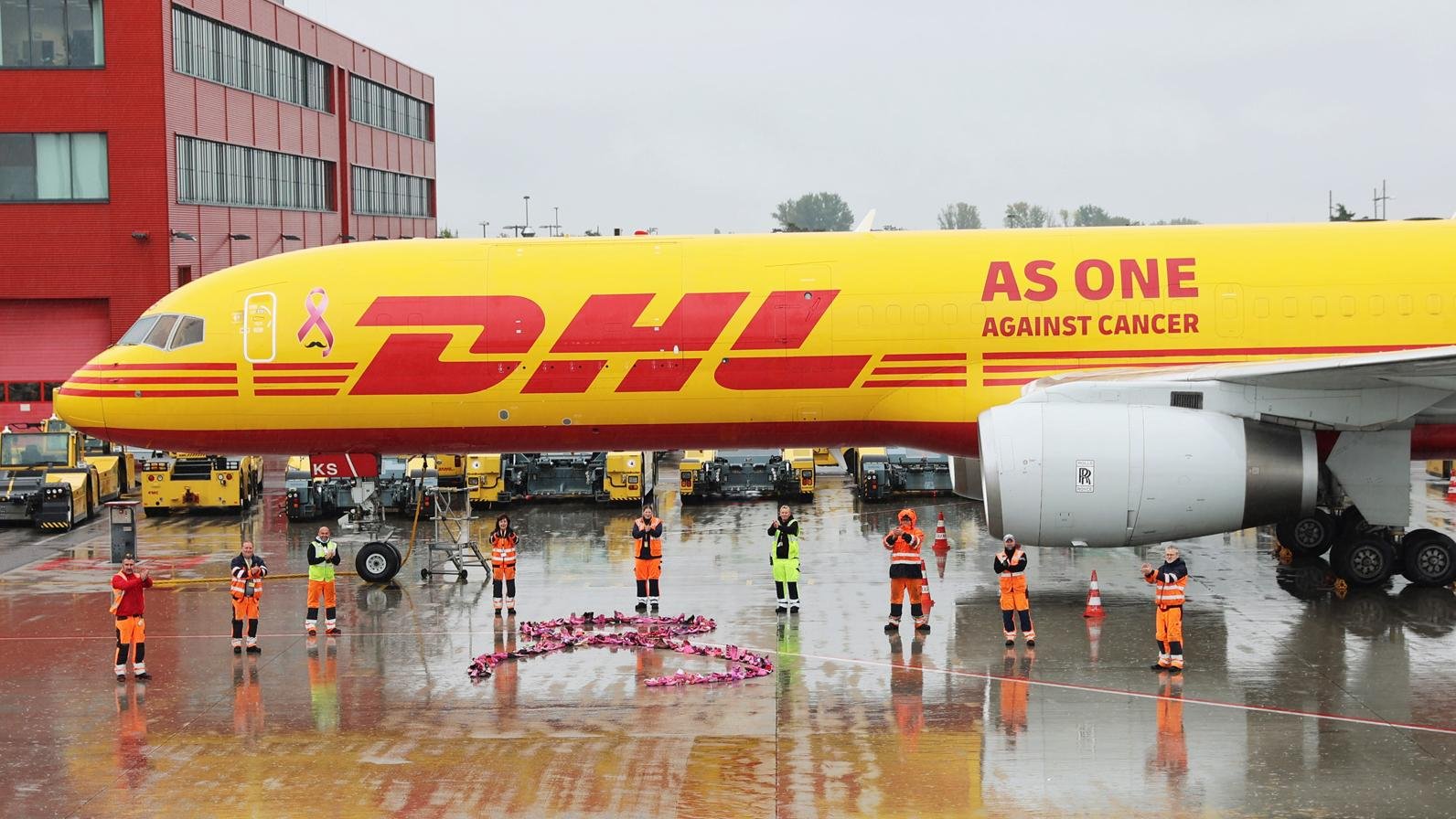 DHL-Pembe Kurdele